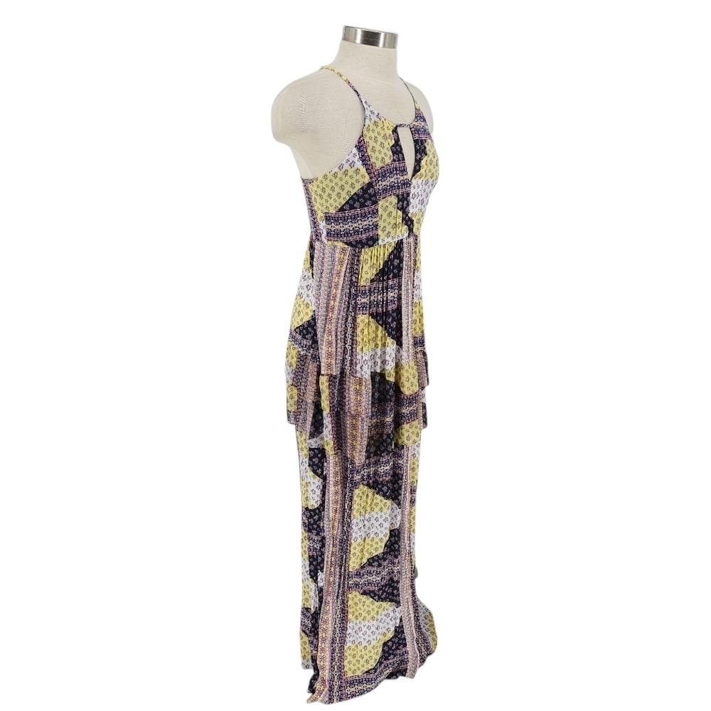 BCBGeneration Tiered Maxi Dress Floral Patchwork Sleeveless Keyhole Neck 6 - Picture 2 of 11